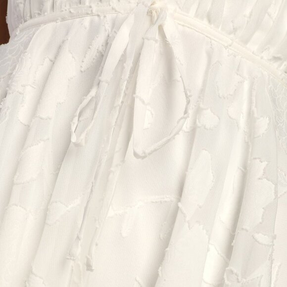 NWOT Lulus All About The Flowers White Burnout Floral Ruffled Romper - Picture 3 of 10